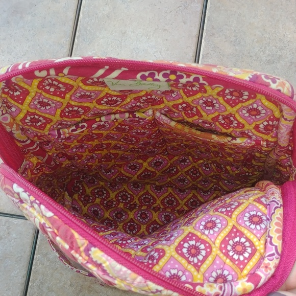 Vera Bradley Backpack - Picture 3 of 4